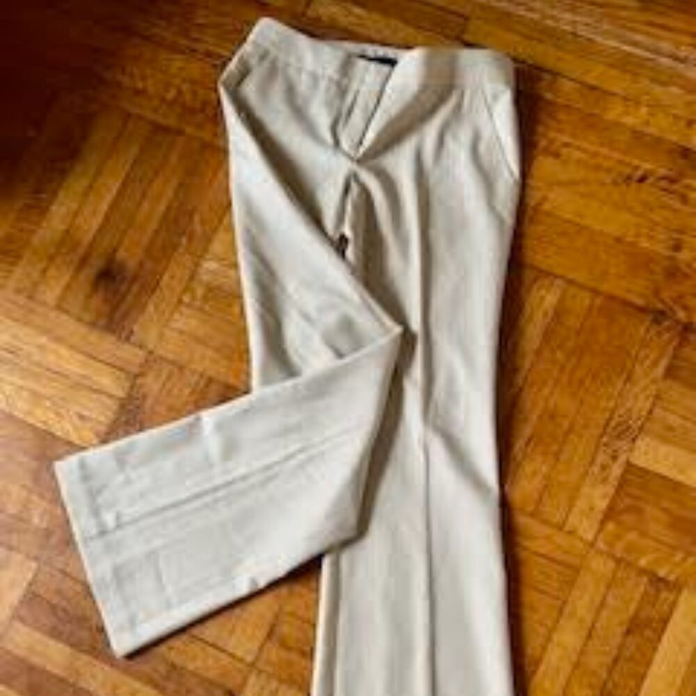 BCBG MAXAZRIA bootcut striped beige wool/rayon blend dress pants - Size 4